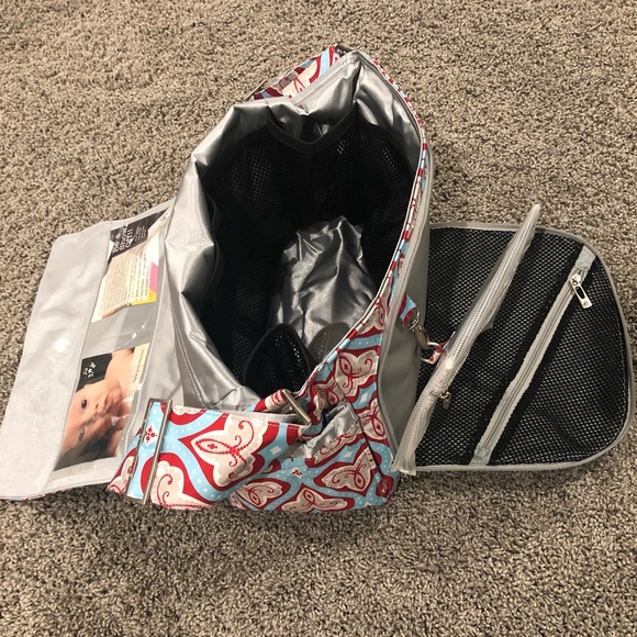 Ju-Ju-Be Be All Diaper Bag in Sweet Hearts print - Picture 8 of 8